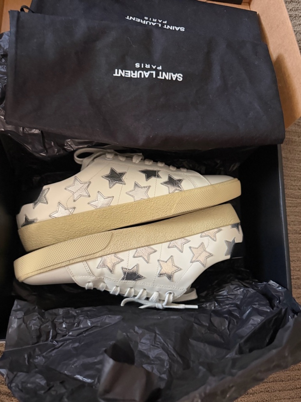 Saint Laurent White Leather Low-Top Sneakers with Black Heel Tab - Picture 8 of 8